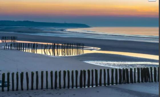 Comme Un Air De Chez Soi Lejlighed Calais Eksteriør billede